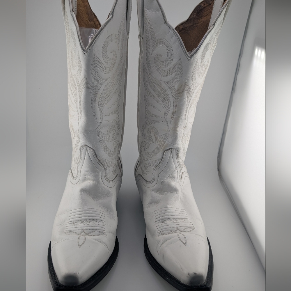J.B. Dillon Ivory Heeled Boots